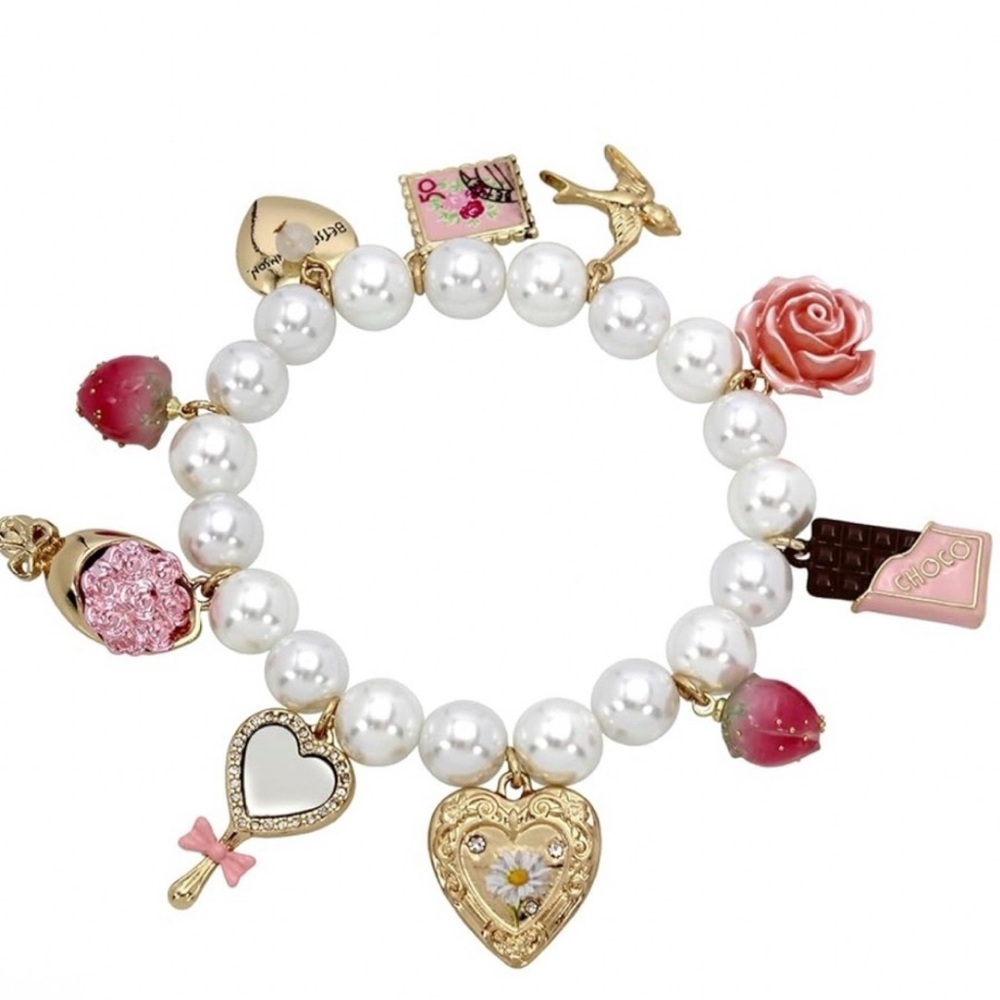Betsey Johnson Sweetheart Charm Stretch Bracelet New